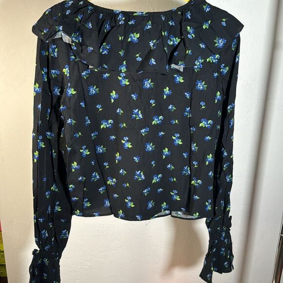 NWT WeWoreWhat Ruffle Blouse - Picture 4 of 4